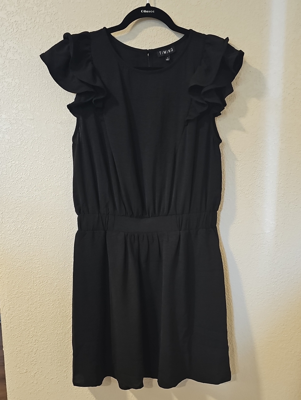 Timing Black Flutter Sleeve Casual Dress Size Large NWT with Pockets